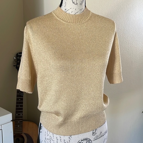 ST. JOHN Gold Knit Sweater - Picture 9 of 9